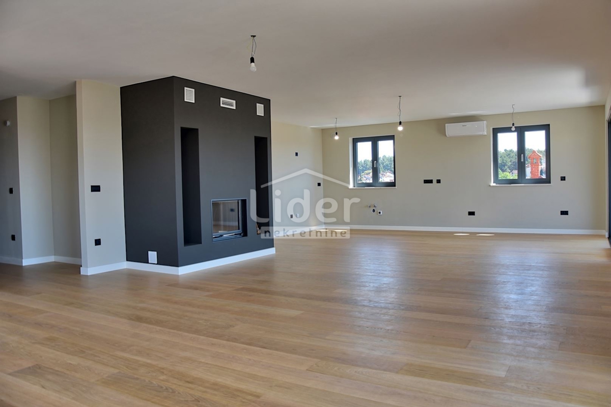 Stanovanje Poreč, 188m2