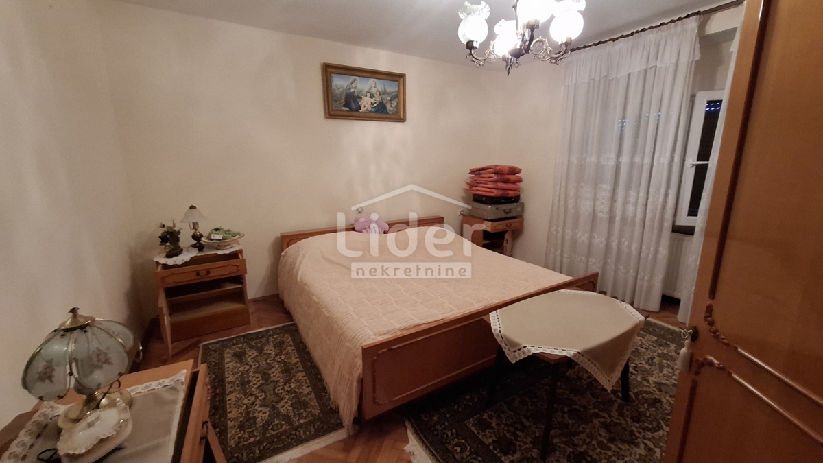 Hiša Rukavac, 300m2