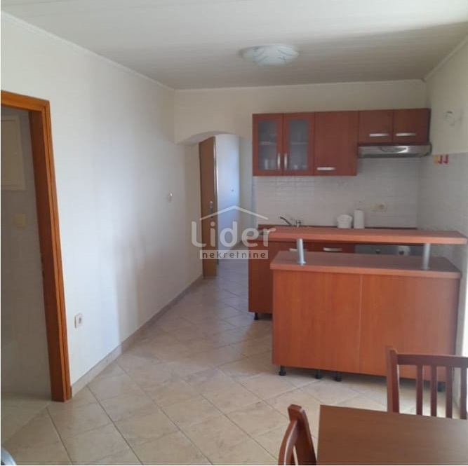 Hiša Rukavac, 300m2