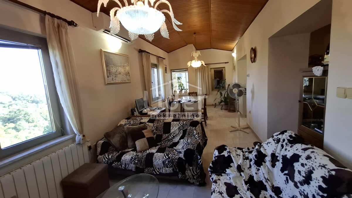 Hiša Rukavac, 300m2