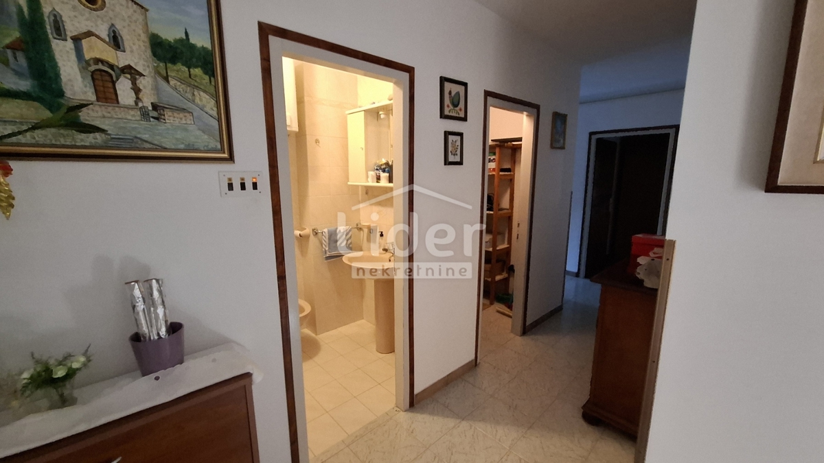 Hiša Rukavac, 300m2