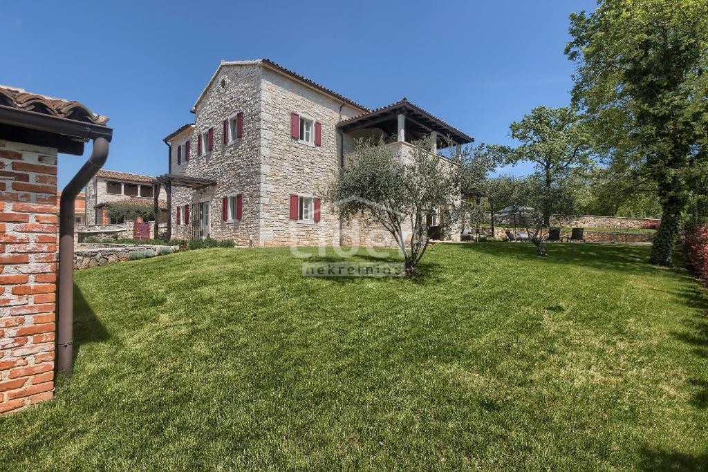 Hiša Muntrilj, 288m2