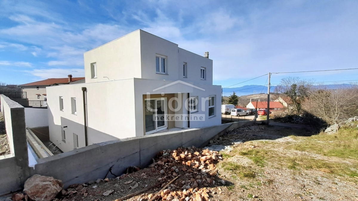 Stanovanje Hreljin, Bakar, 79m2