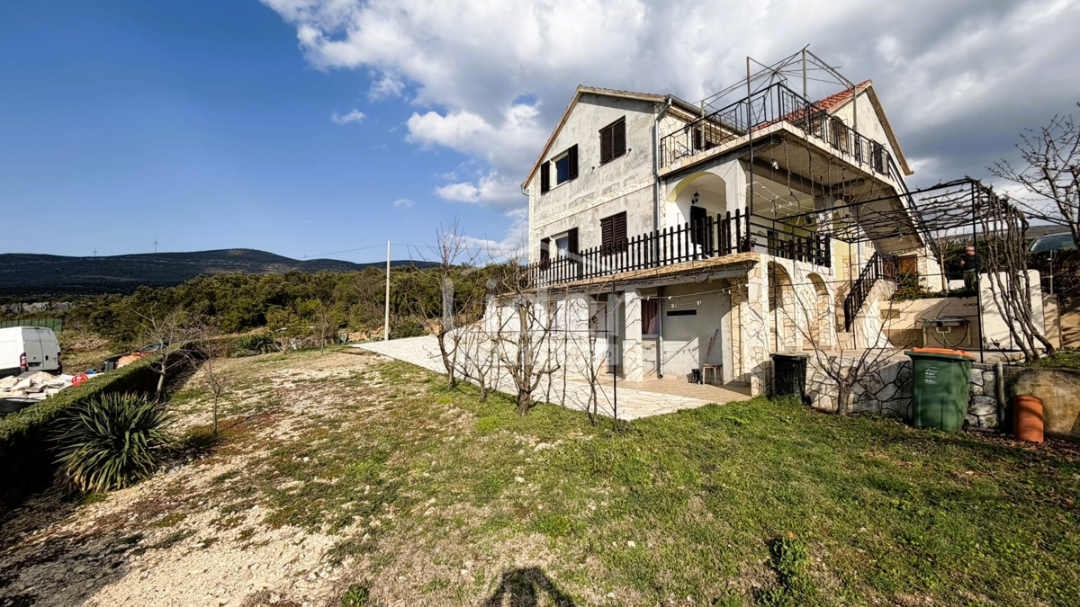 Hiša Gornji Karin, Obrovac, 200m2