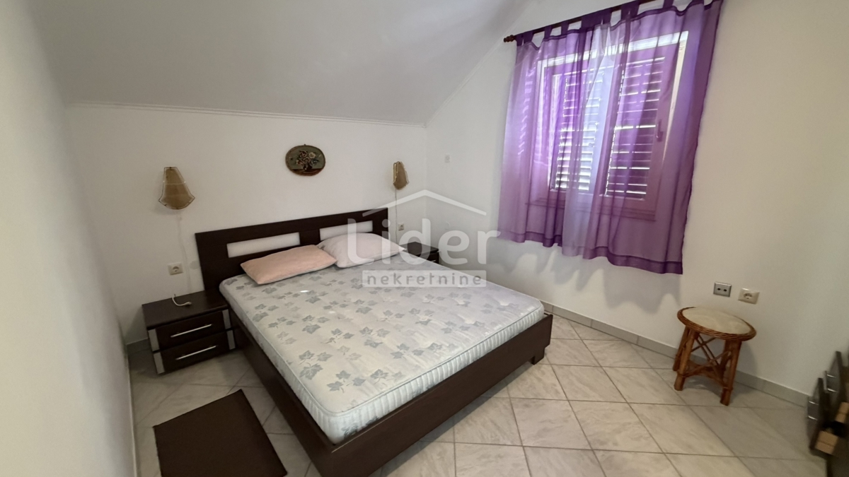 Hiša Gornji Karin, Obrovac, 200m2