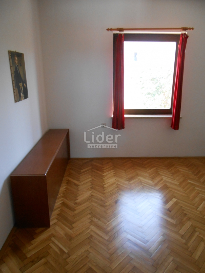 MALINSKA Apartment of 58 m2 with a loggia