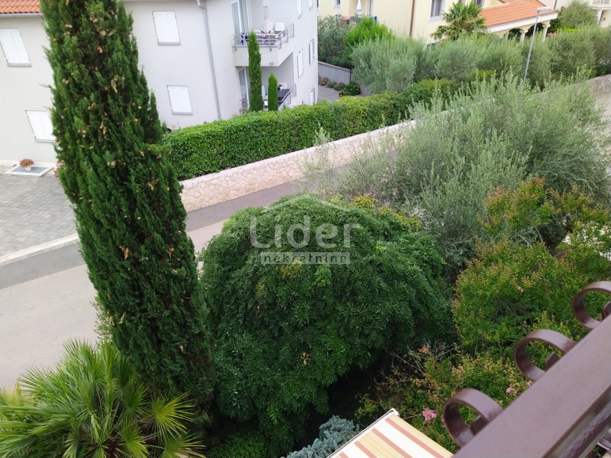 MALINSKA Apartment of 58 m2 with a loggia