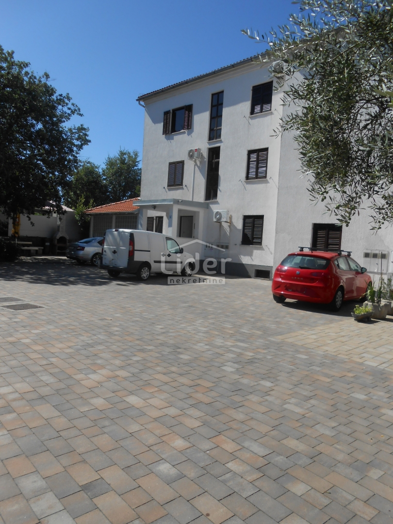 MALINSKA Apartment of 58 m2 with a loggia