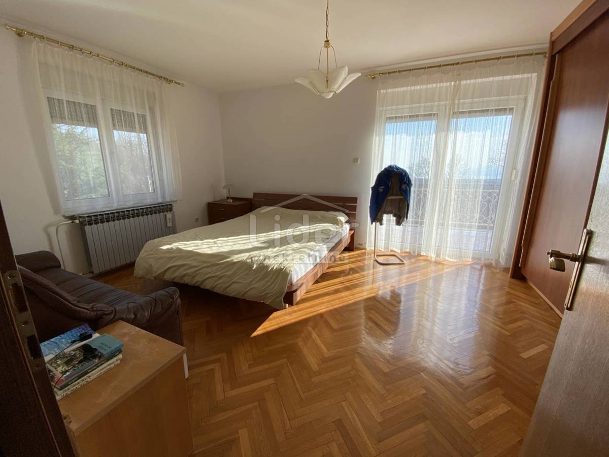 Hiša Saršoni, 850m2