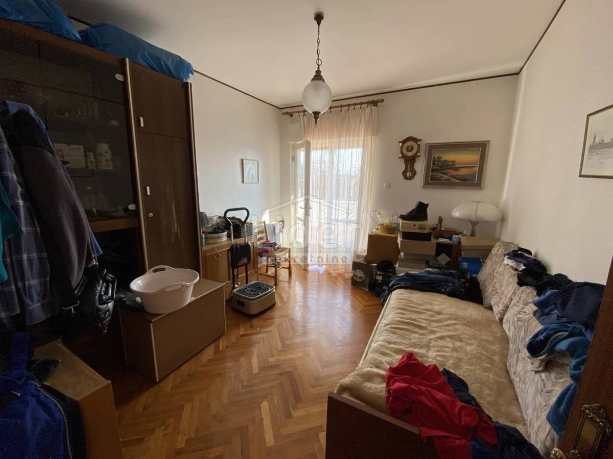 Hiša Saršoni, 850m2