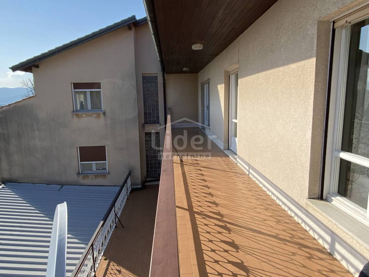 Hiša Saršoni, 850m2