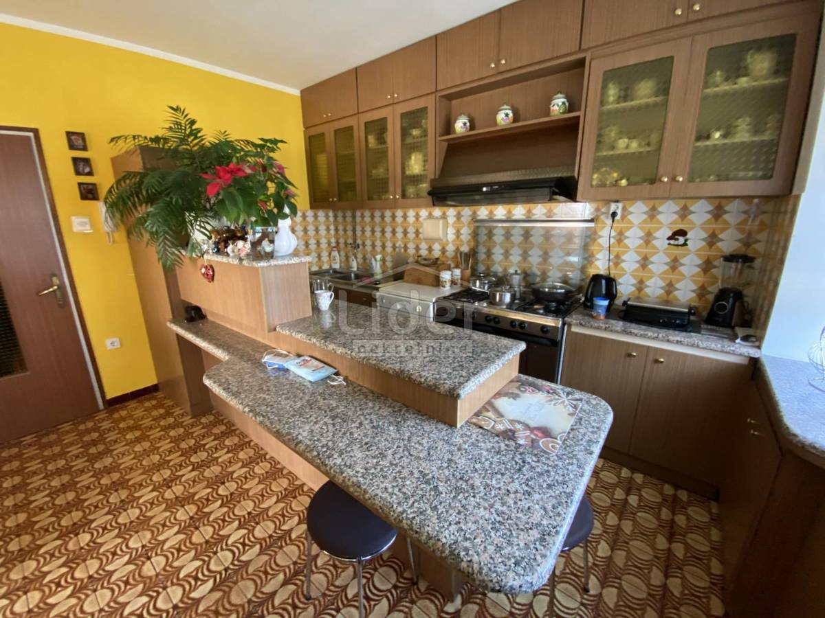 Hiša Saršoni, 850m2