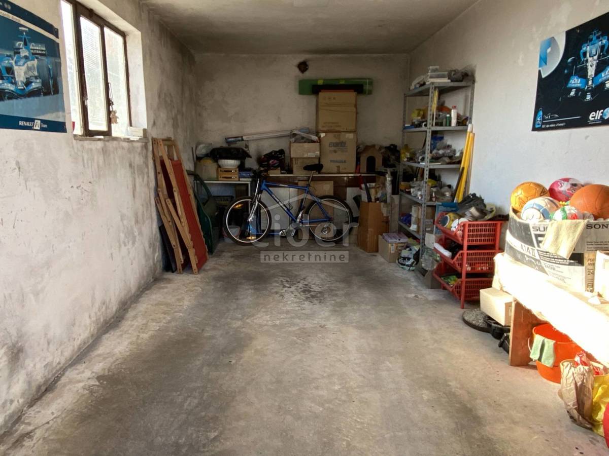 Hiša Saršoni, 850m2