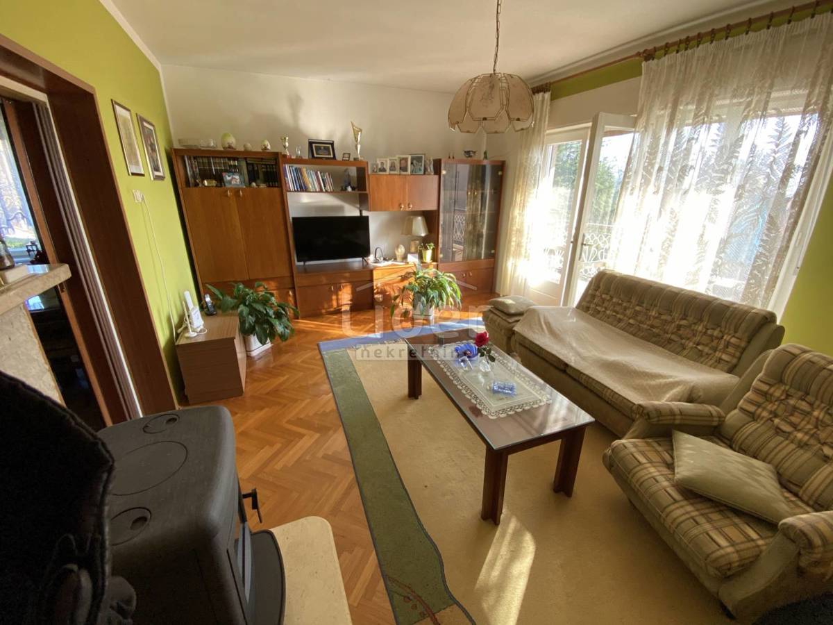 Hiša Saršoni, 850m2