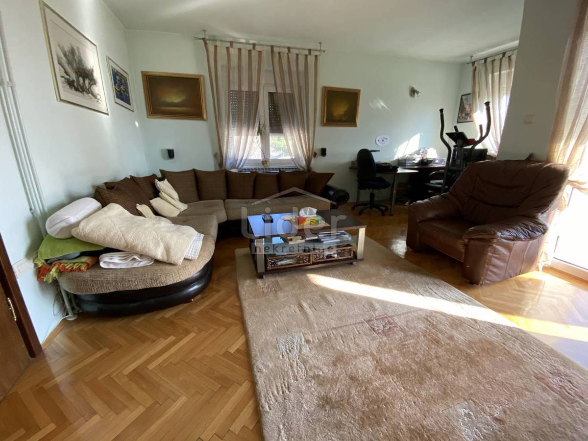 Hiša Saršoni, 850m2