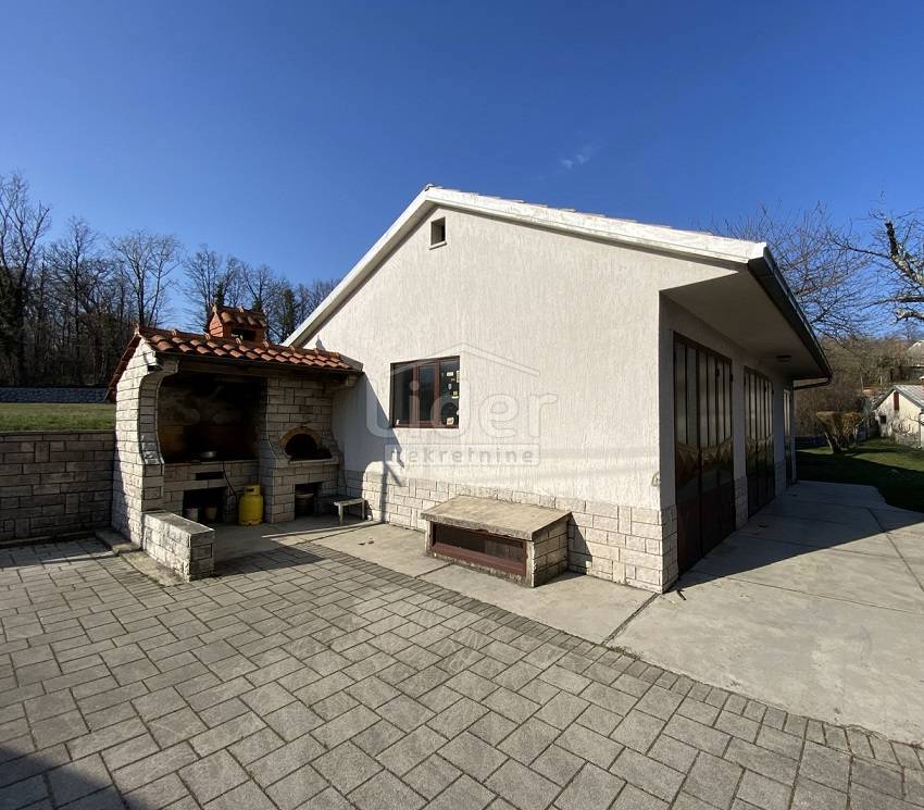 Hiša Saršoni, 850m2