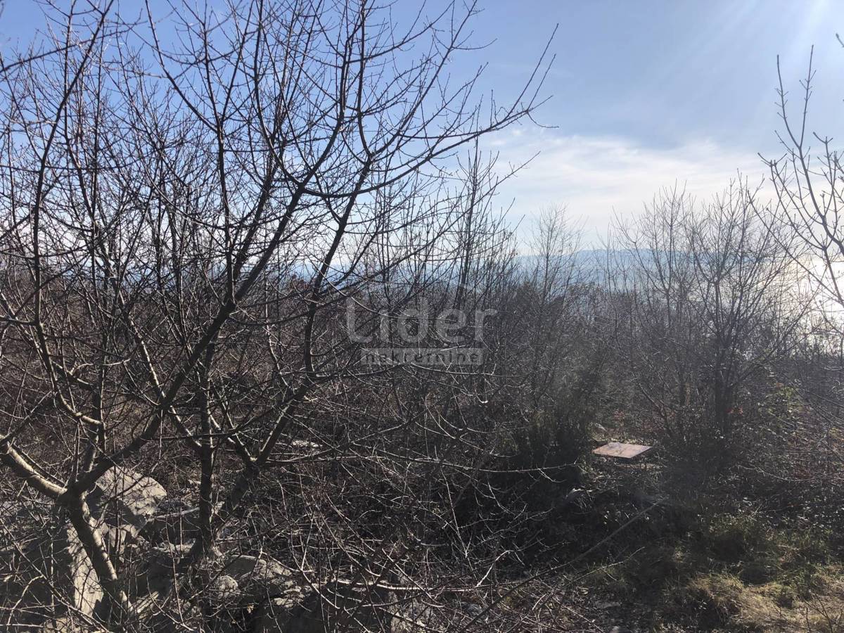 Zemljišče Martinkovac, 851m2