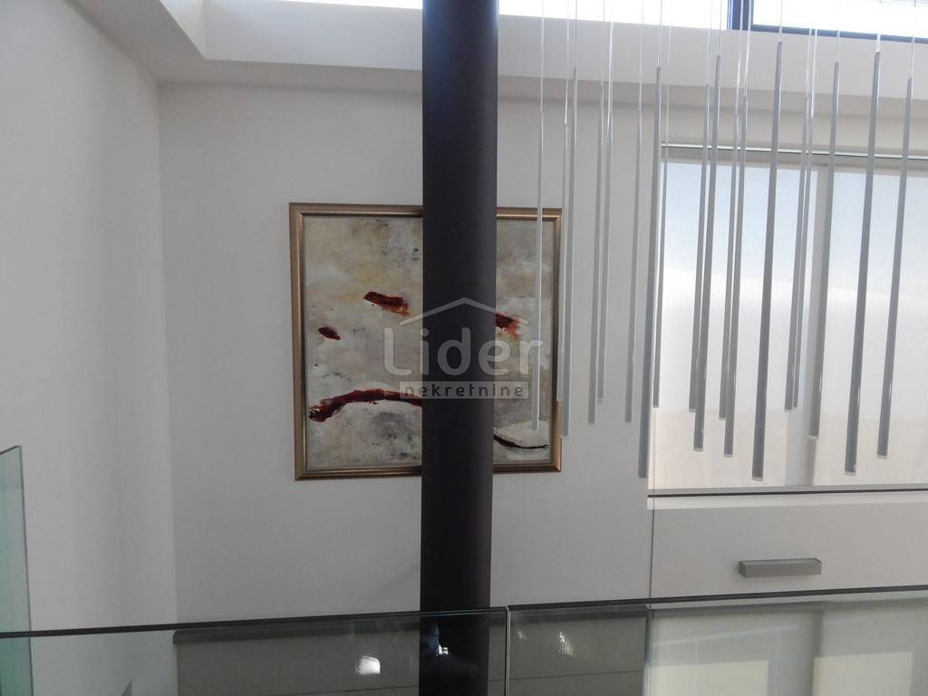 Hiša Opatija - Centar, 450m2