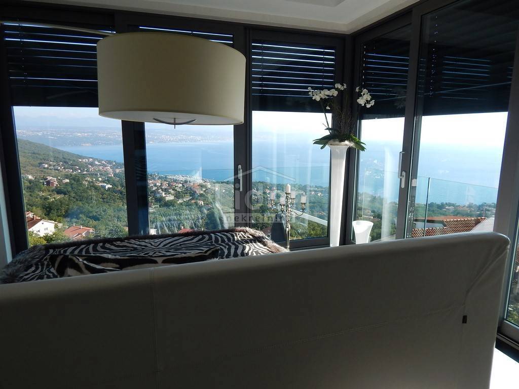 Hiša Opatija - Centar, 450m2