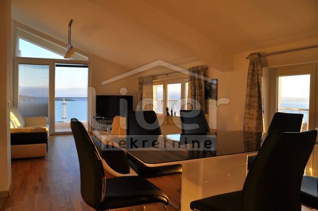 Hiša Crikvenica, 750m2