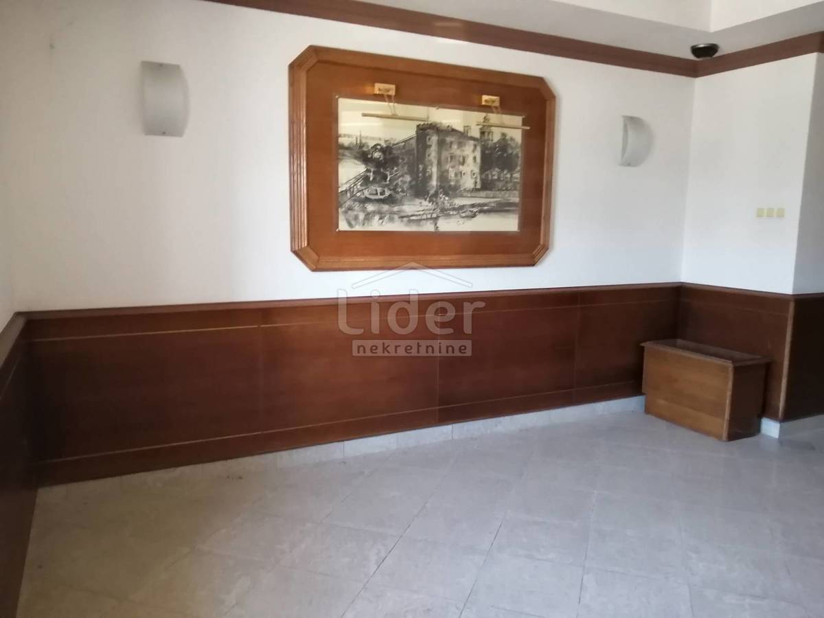 Poslovni prostor Crikvenica, 119m2