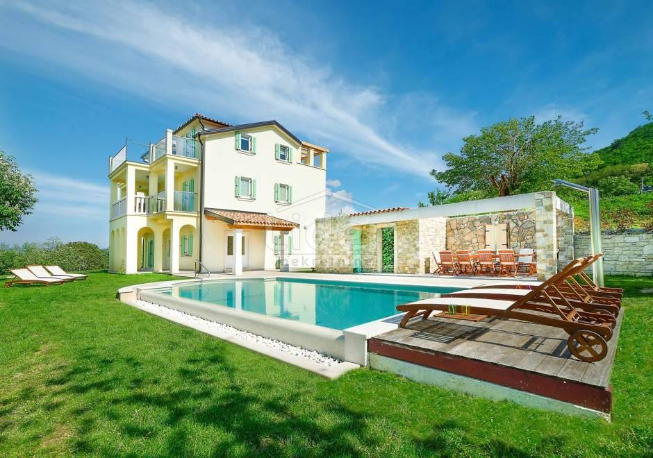 Hiša Motovun, 260m2