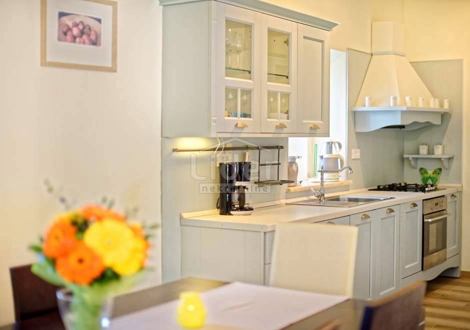 Hiša Motovun, 260m2