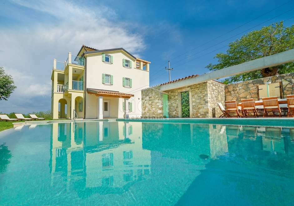 Hiša Motovun, 260m2