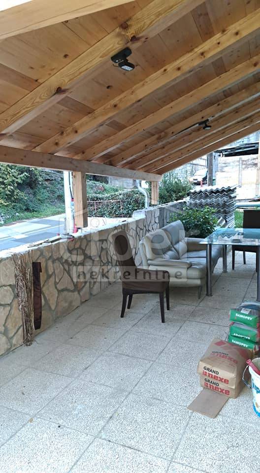 Hiša Škurinje, 214m2