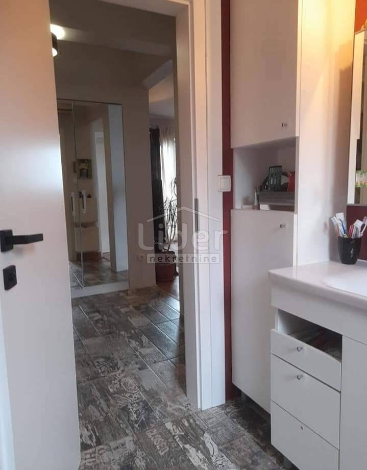 Stanovanje Zora, 54m2