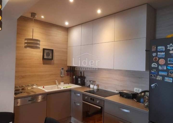 Stanovanje Zora, 54m2