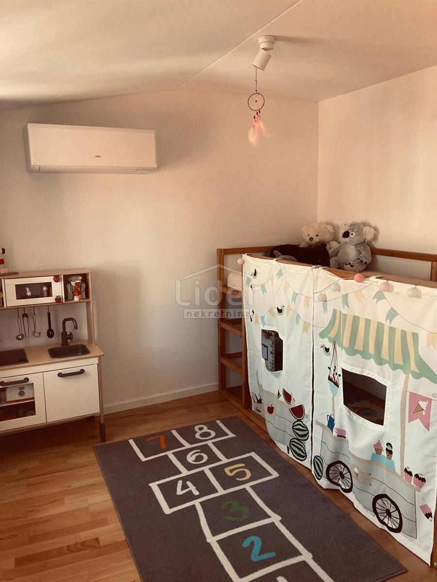 Stanovanje Centar, 103m2