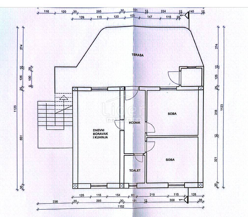 Hiša Gornji Karin, 130m2