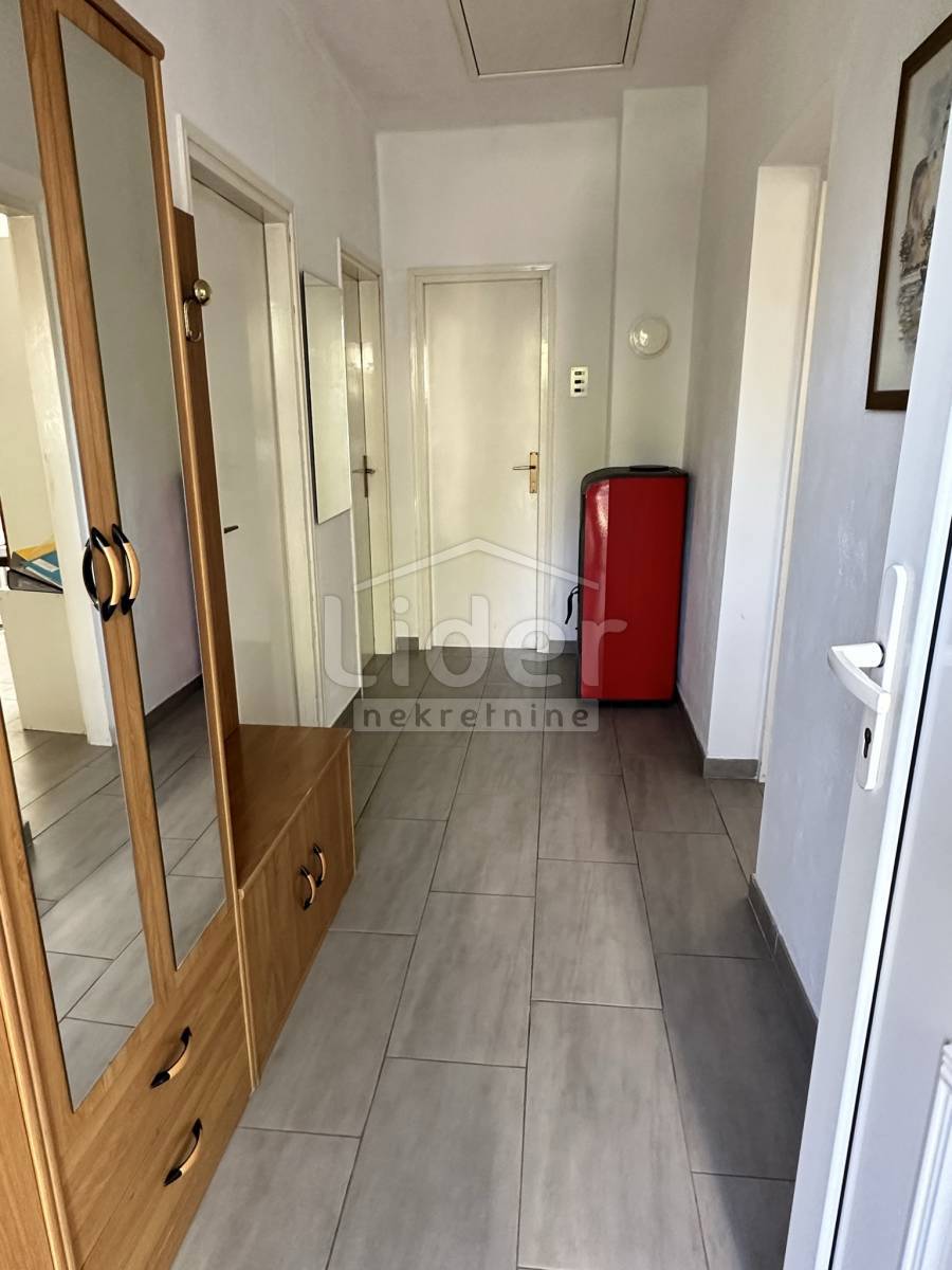 Hiša Gornji Karin, 130m2