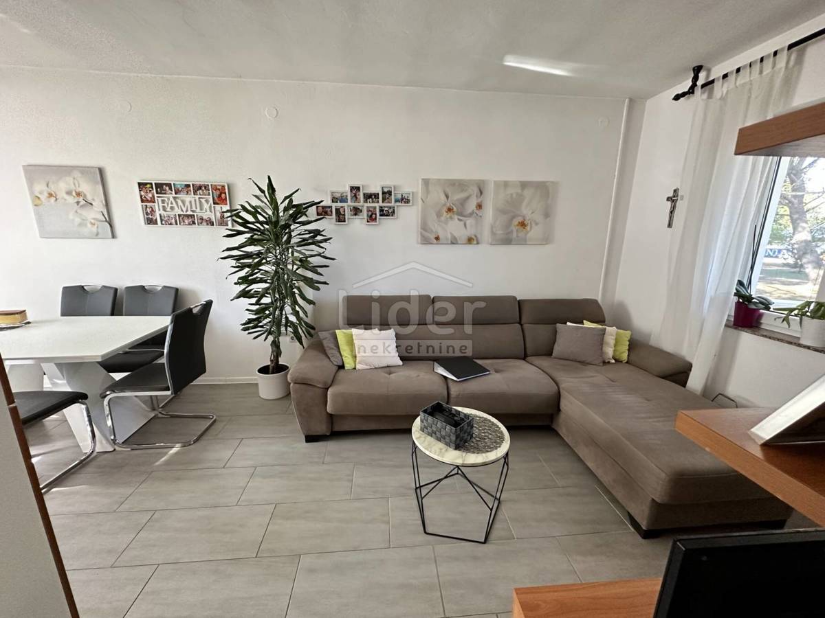 Hiša Gornji Karin, 130m2