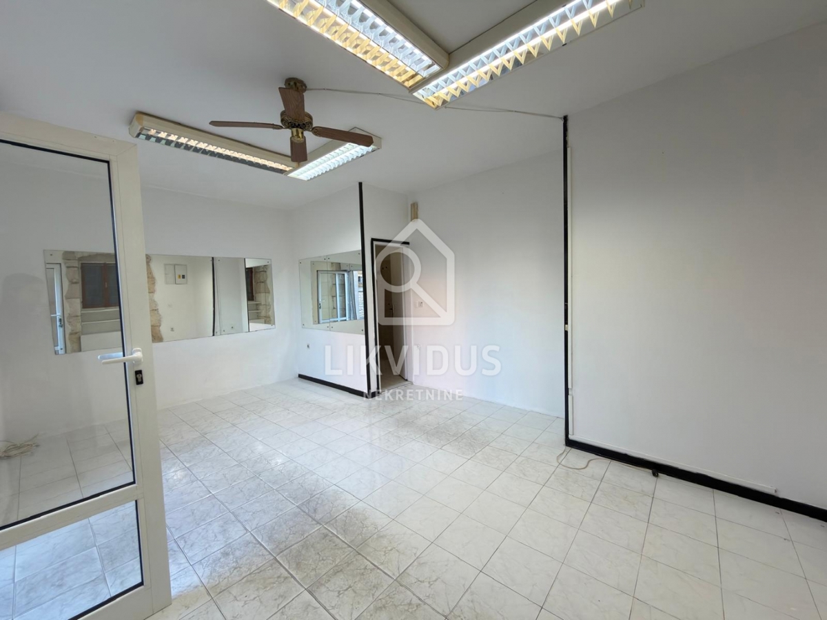 Poslovni prostor Medulin, 24,59m2