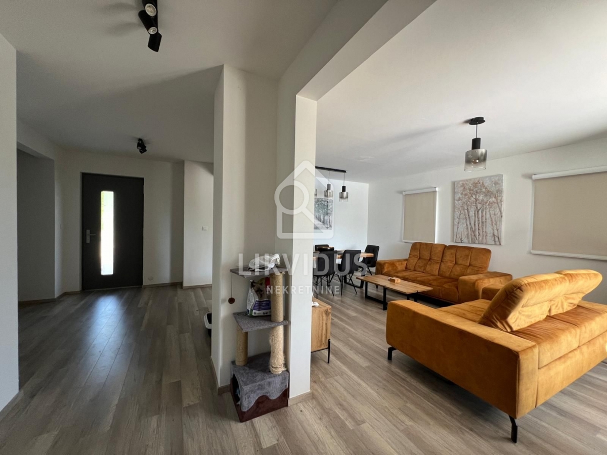 Hiša Sveti Lovreč Labinski, Raša, 145m2