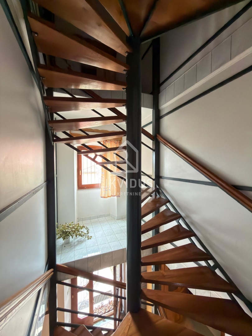 Hiša Filipana, Marčana, 300m2