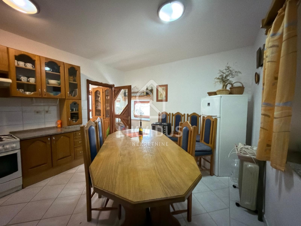 Hiša Filipana, Marčana, 300m2