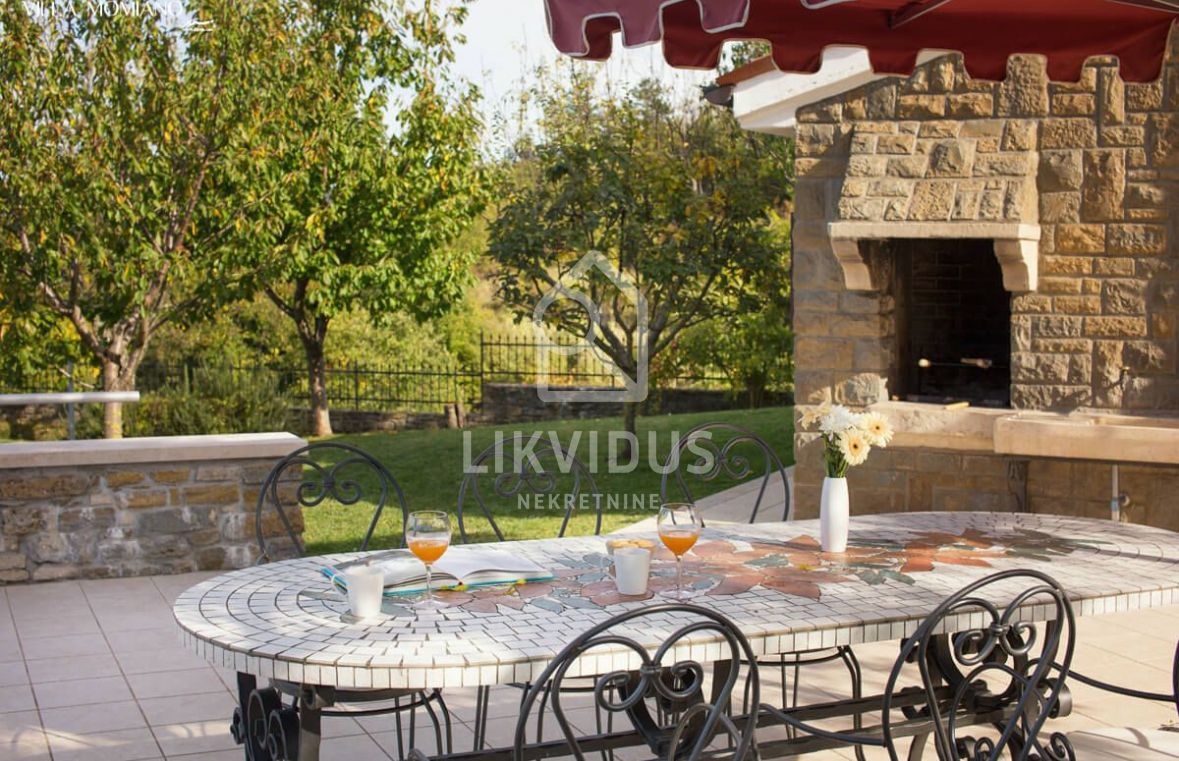 Hiša Momjan, Buje, 159m2