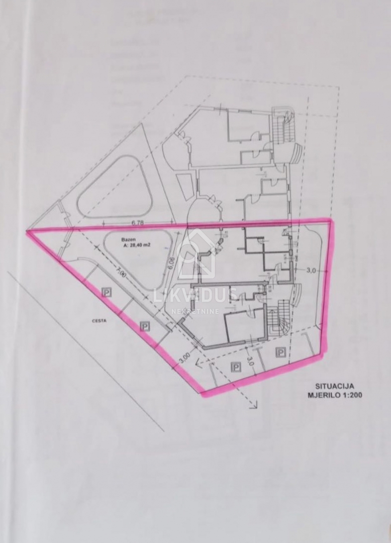 Zemljišče Medulin, 321m2