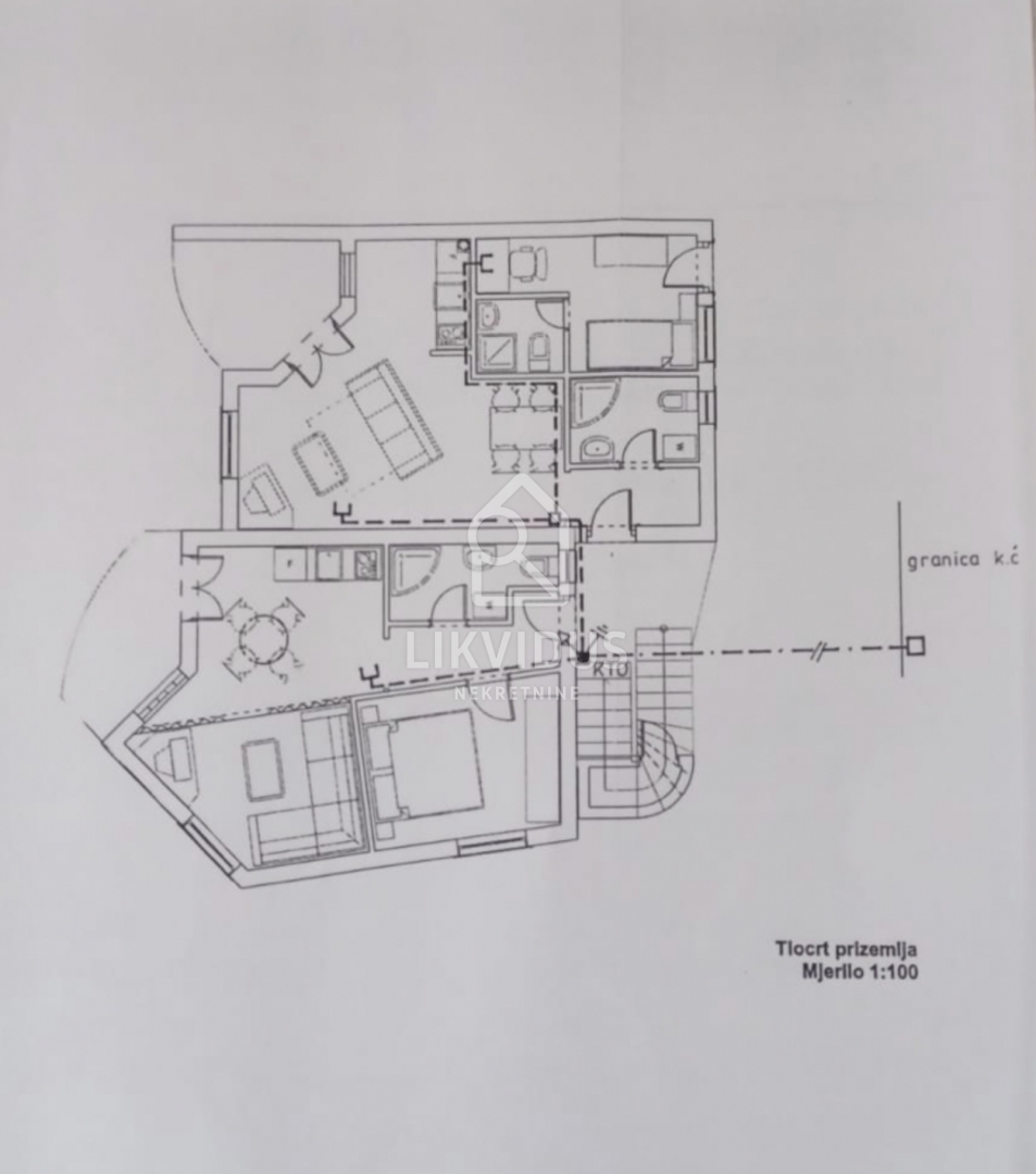 Zemljišče Medulin, 321m2