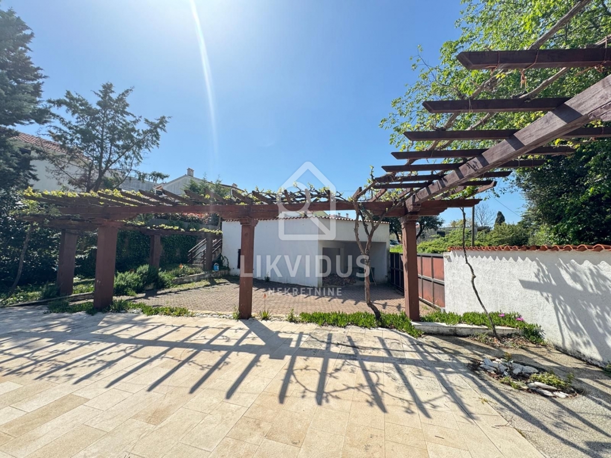 Hiša Banjole, Medulin, 500m2