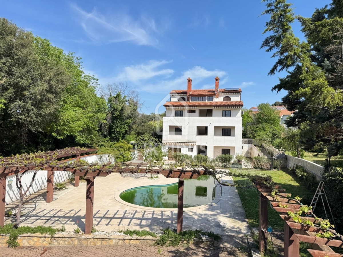 Hiša Banjole, Medulin, 500m2