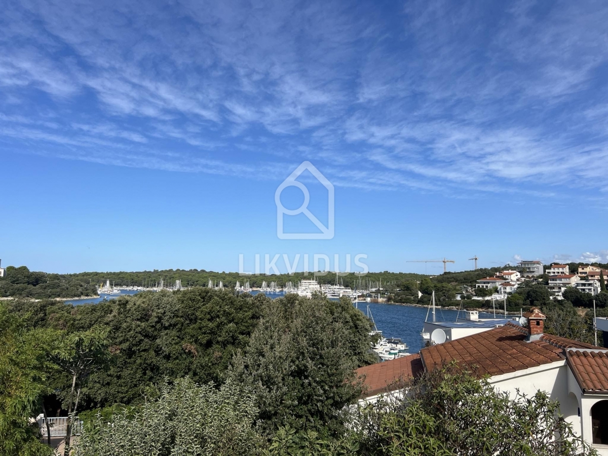 Hiša Pješčana Uvala, Medulin, 300m2