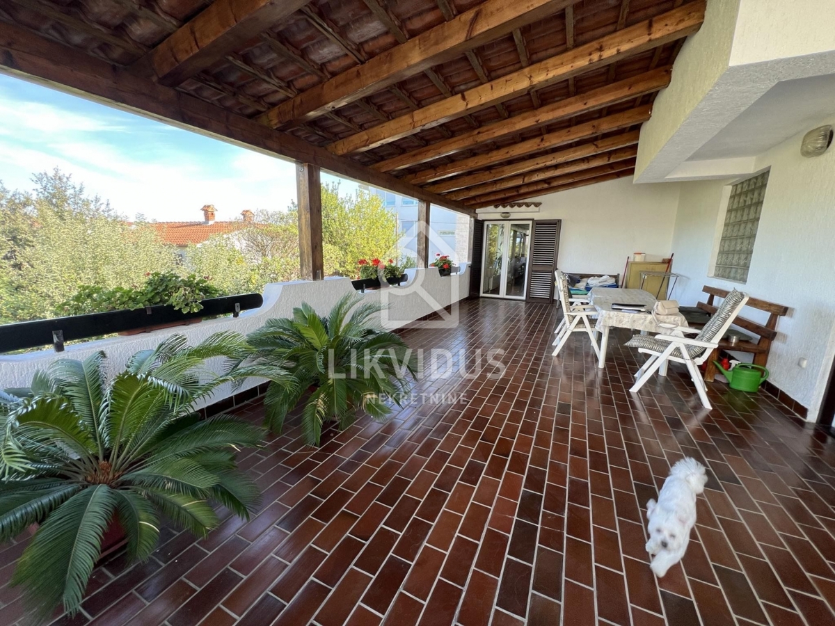 Hiša Pješčana Uvala, Medulin, 300m2