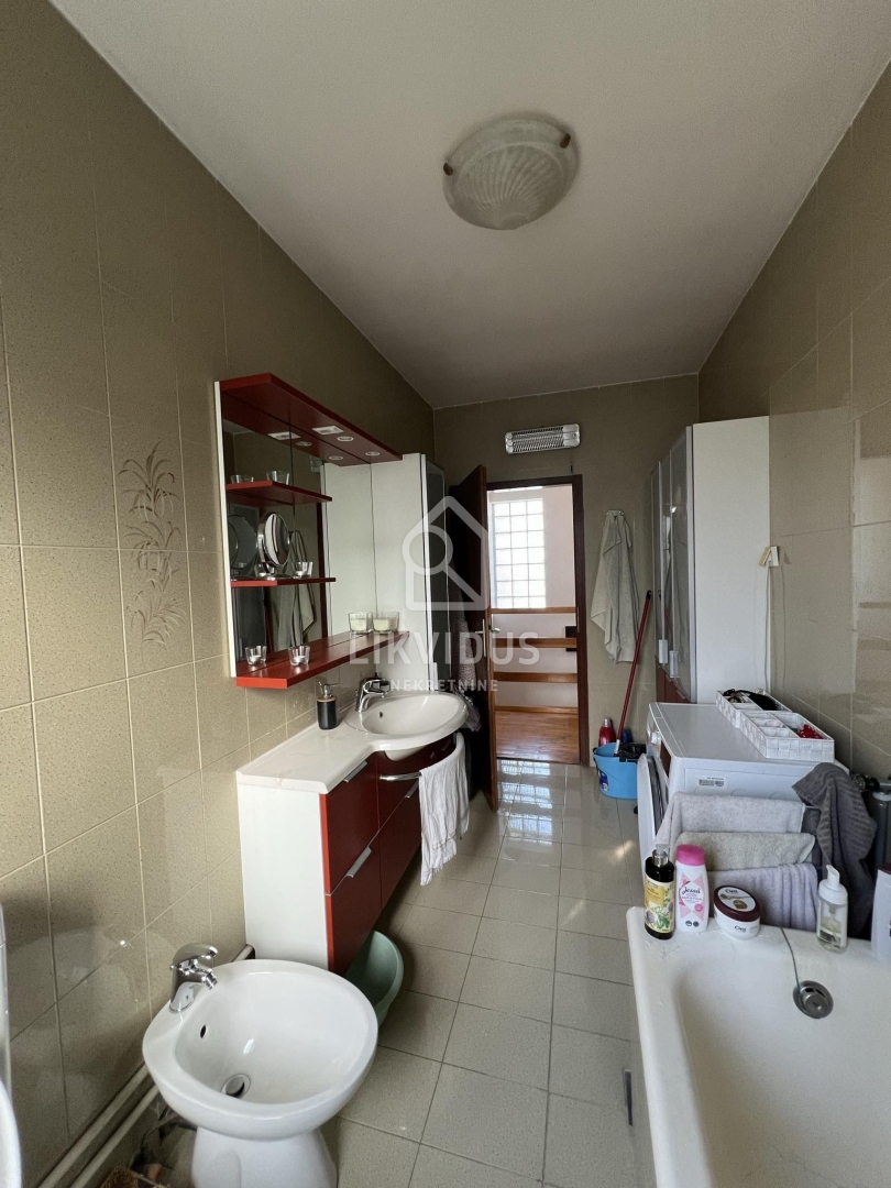 Hiša Pješčana Uvala, Medulin, 300m2