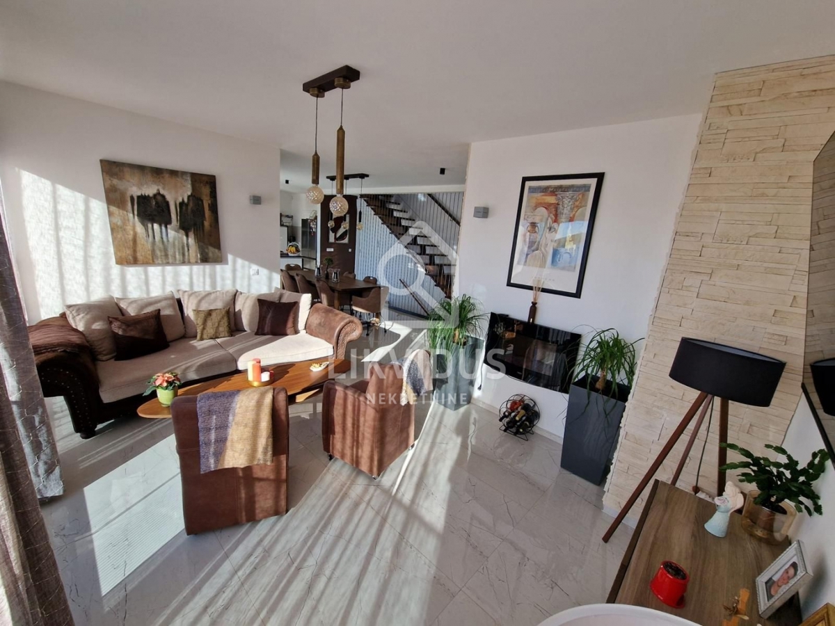 Hiša Medulin, 135m2