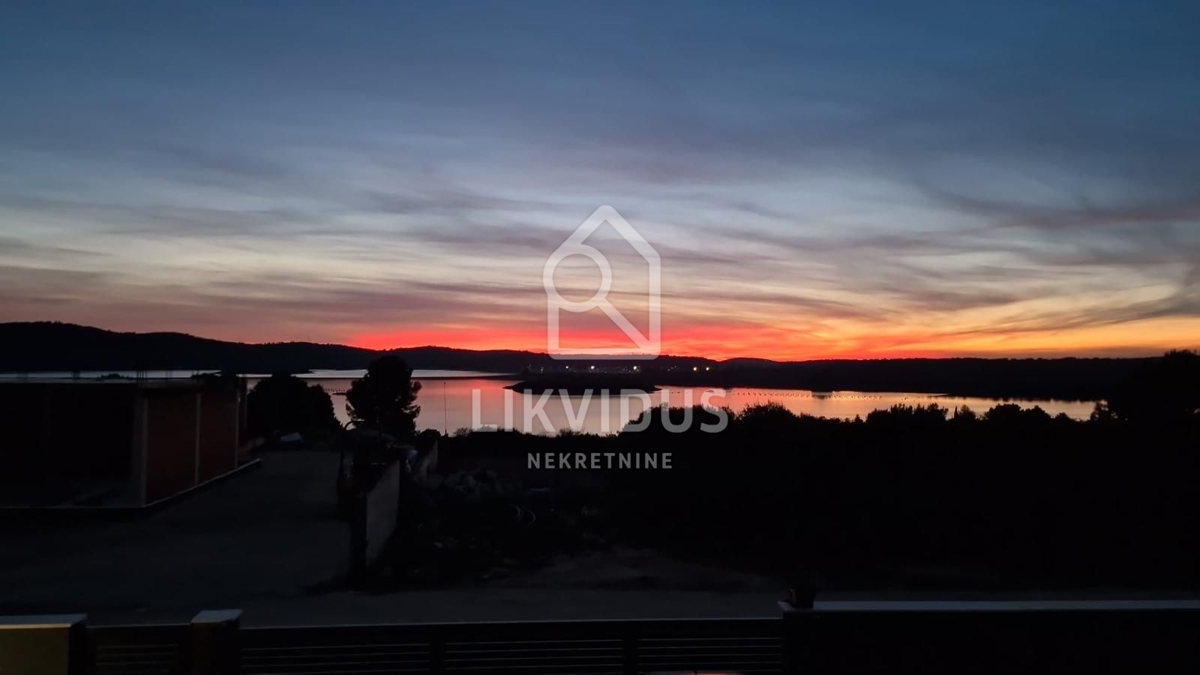 Hiša Medulin, 135m2