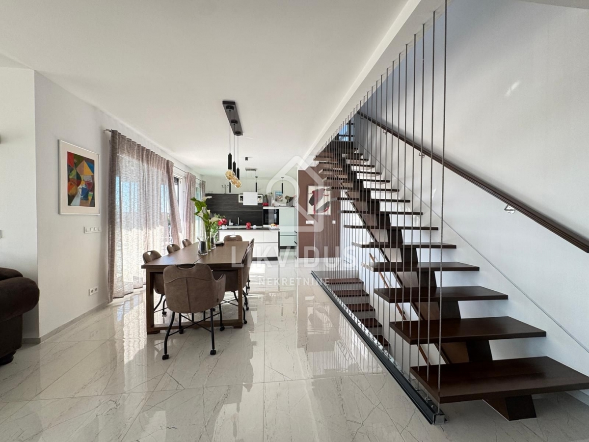 Hiša Medulin, 135m2